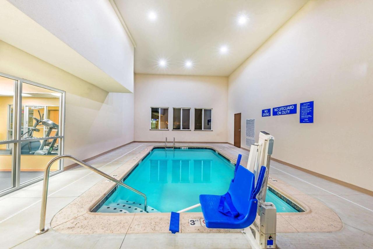 Days Inn & Suites By Wyndham El Dorado Dış mekan fotoğraf